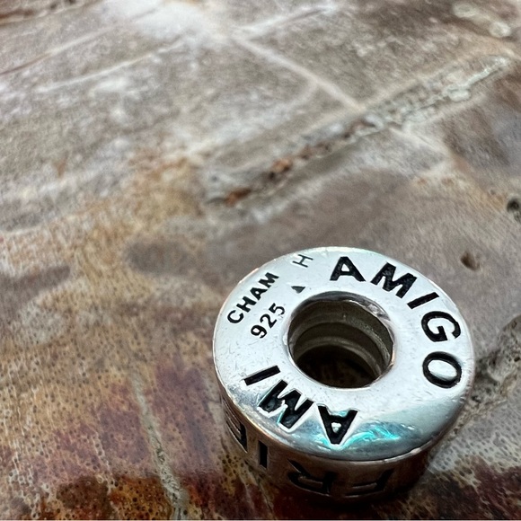 NWT New Authentic Chamilia- Friend Amigo Ami Charm in 925 Sterling - Picture 5 of 5